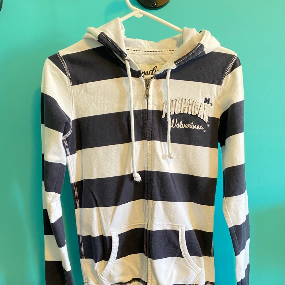 Michigan wolverines hoodie